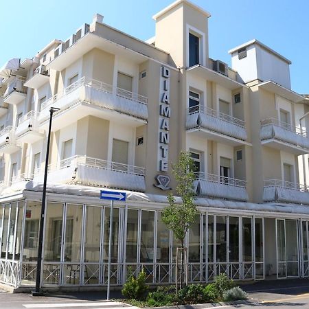 Hotel Diamante Католика Екстериор снимка